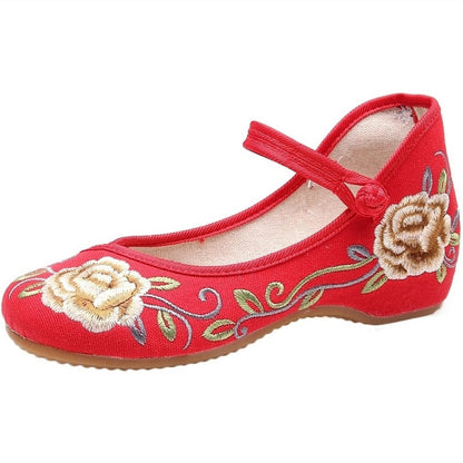Women's Embroidered Cloth Shoes Low Heel Antique Hanfu Shoes