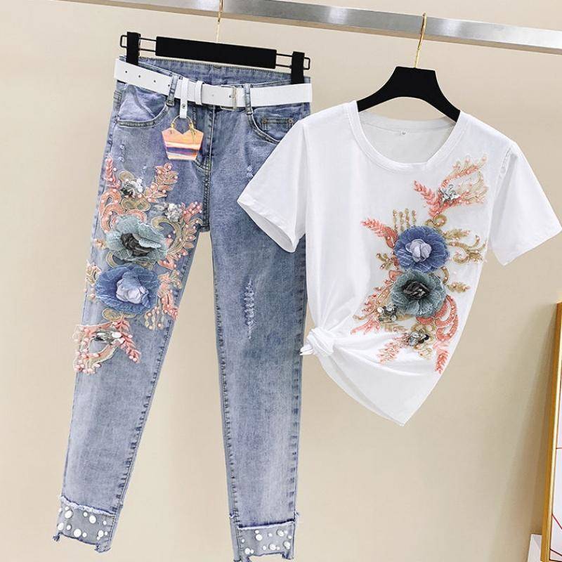 Women's Embroidered Short Sleeve and Ripped Jeans Casual Set
