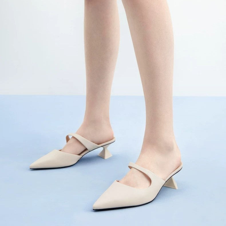 Women's Fashion Pointed Toe Chunky Heel Sandals