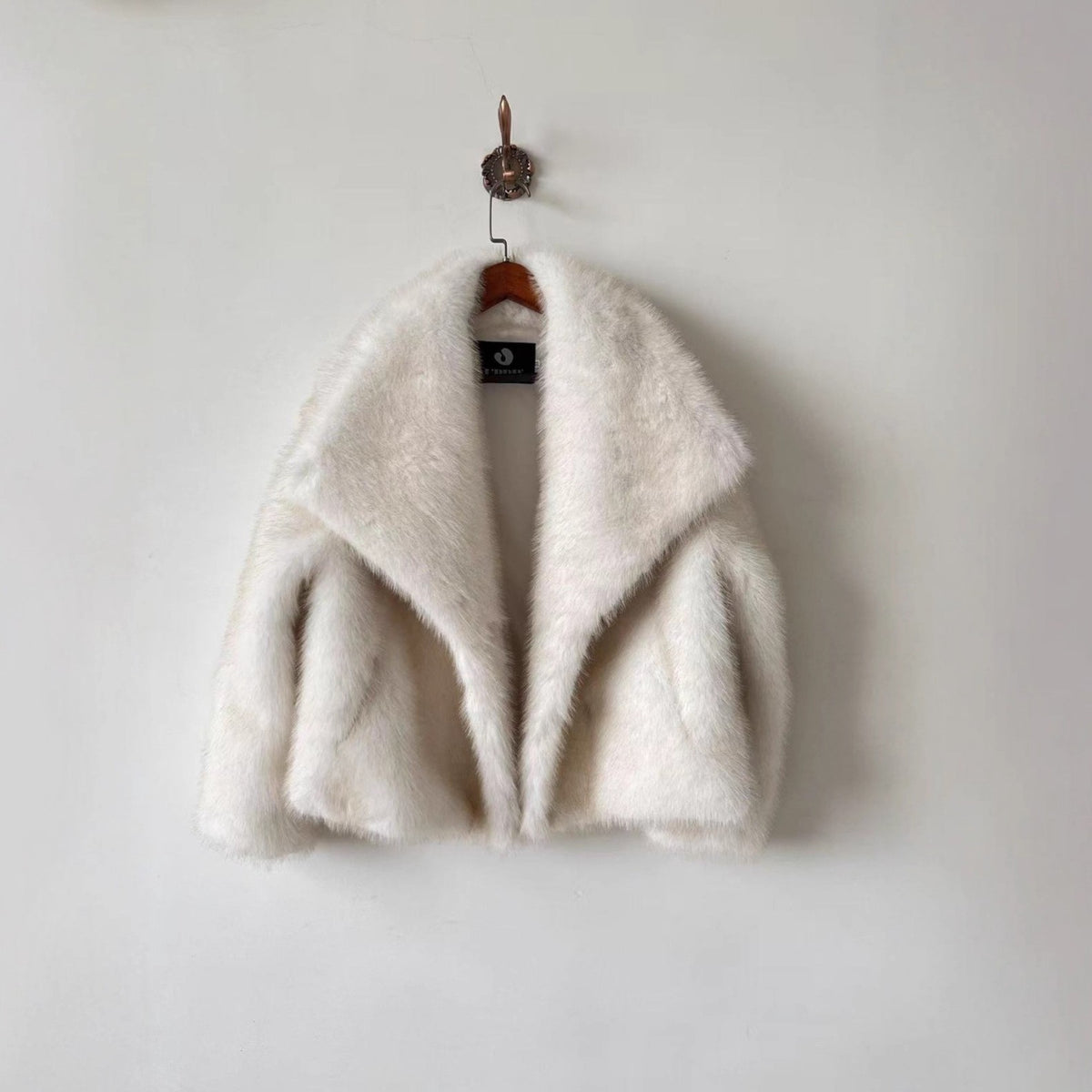 Women's Faux Fur Jacket with Large Lapel