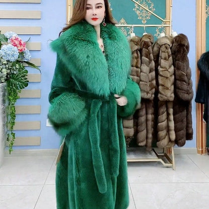 Women's faux mink coat/fur jacket