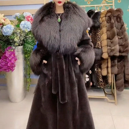 Women's faux mink coat/fur jacket