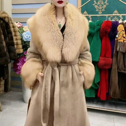 Women's faux mink coat/fur jacket