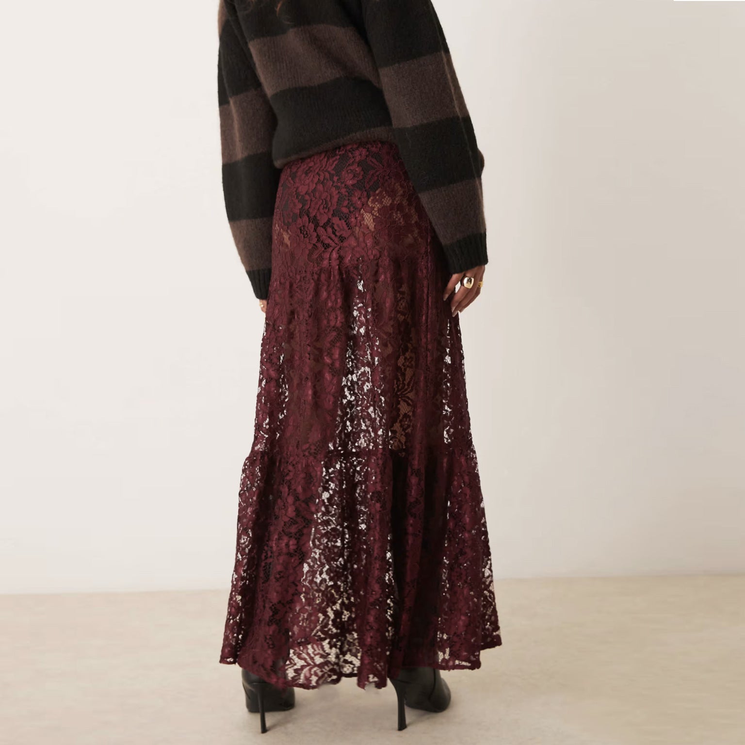 Women's Floral Lace Midi Skirt
