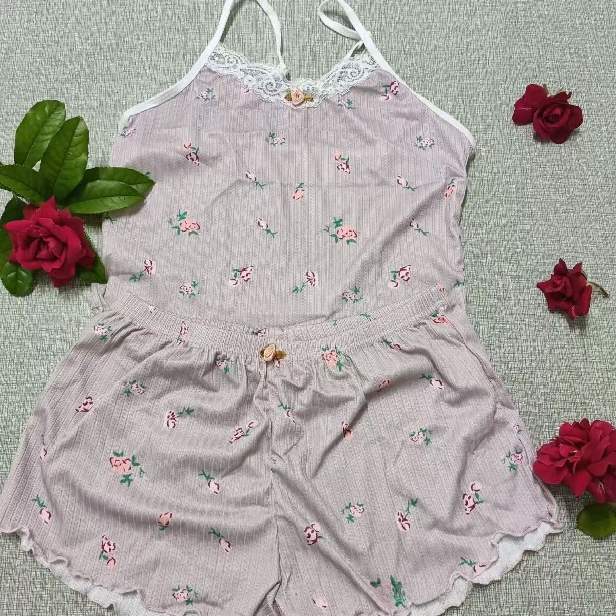 Women's Floral Print Sleeveless Top and Shorts Pajama