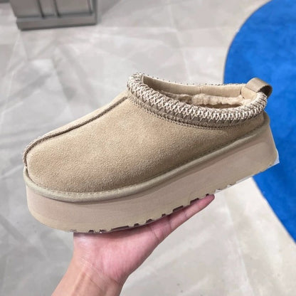 Women's Fur Lined Slip On Snow Boots