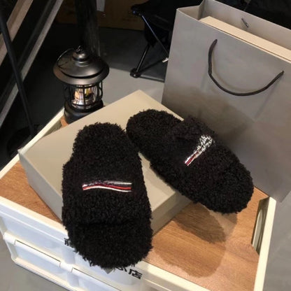Women's Furry Lamb Wool Flip-Flop Slippers