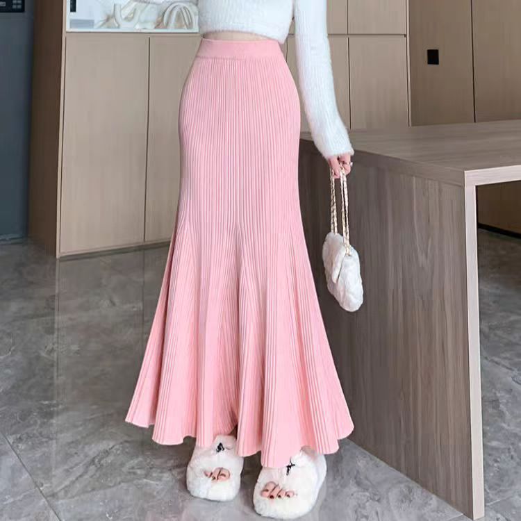Women's half-skirt