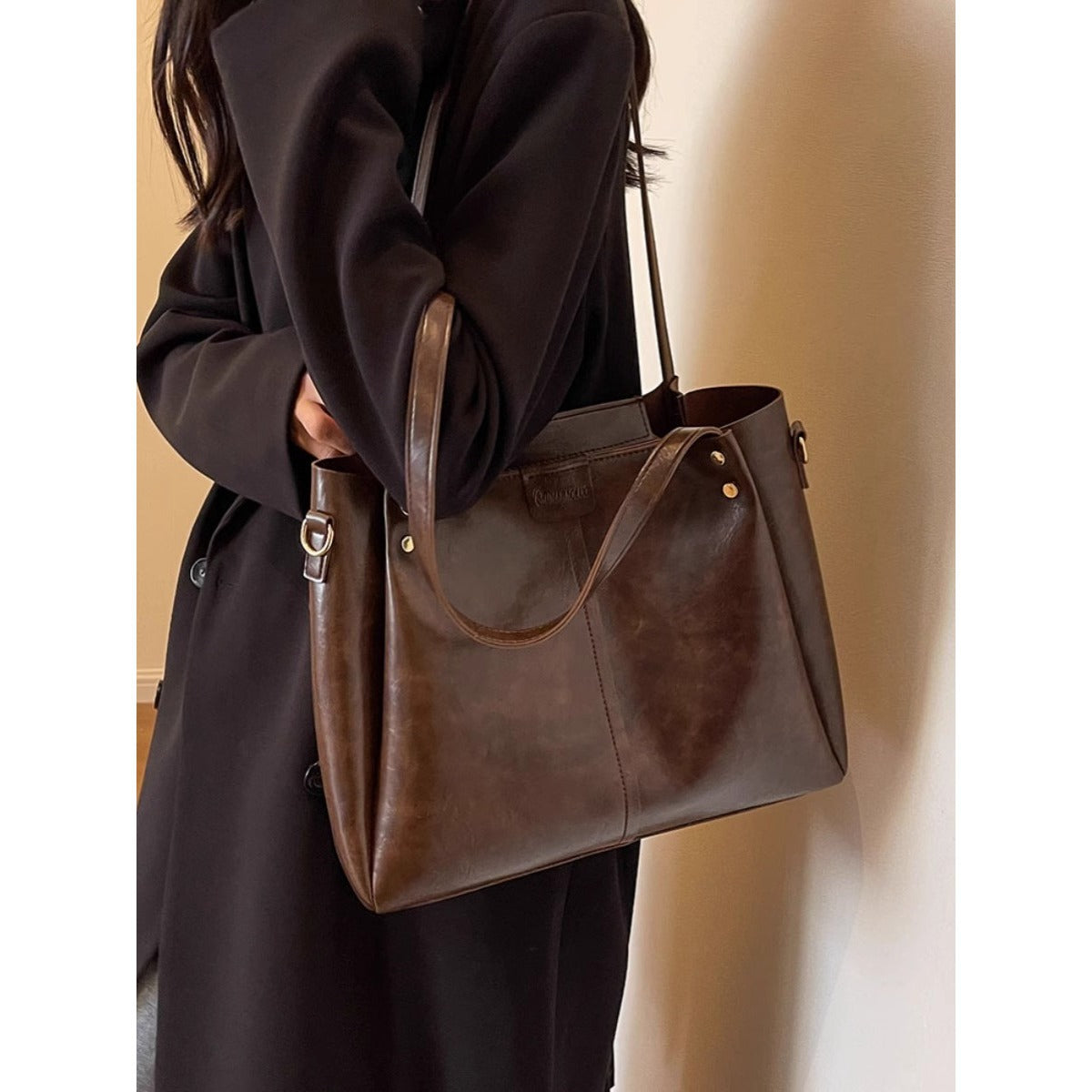 Women's handbag