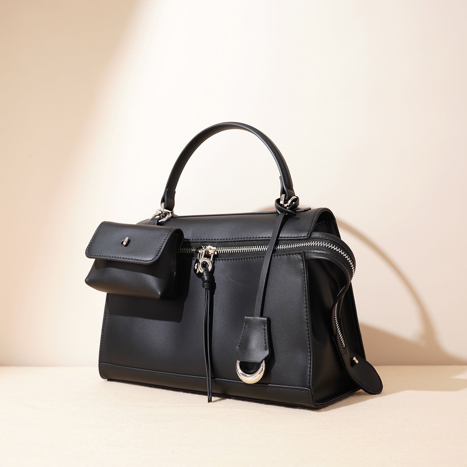 Women's handbag
