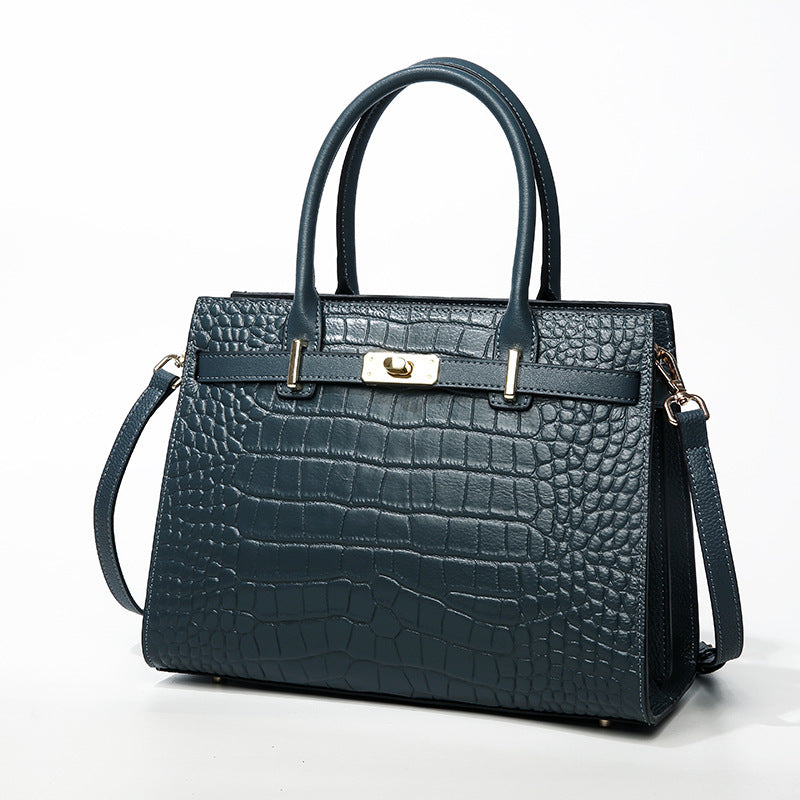 Women's handbag