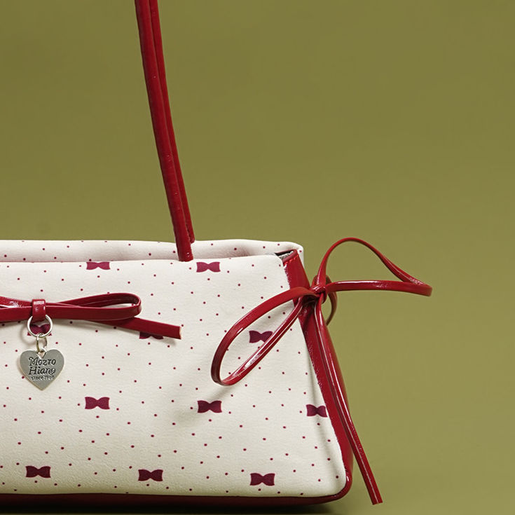 Women's handbag