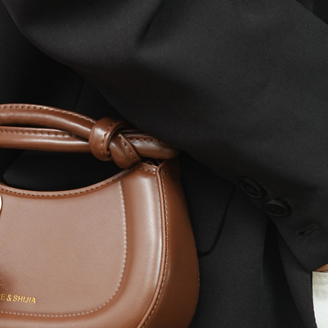 Women's handbag