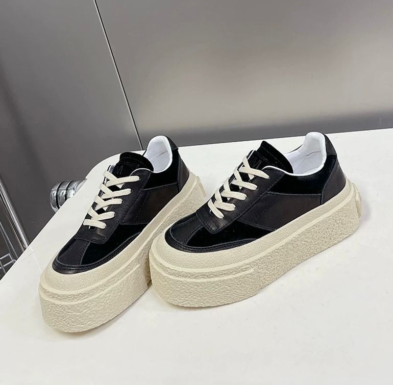 Women's Height Increase Training Shoes Retro Style Sneakers
