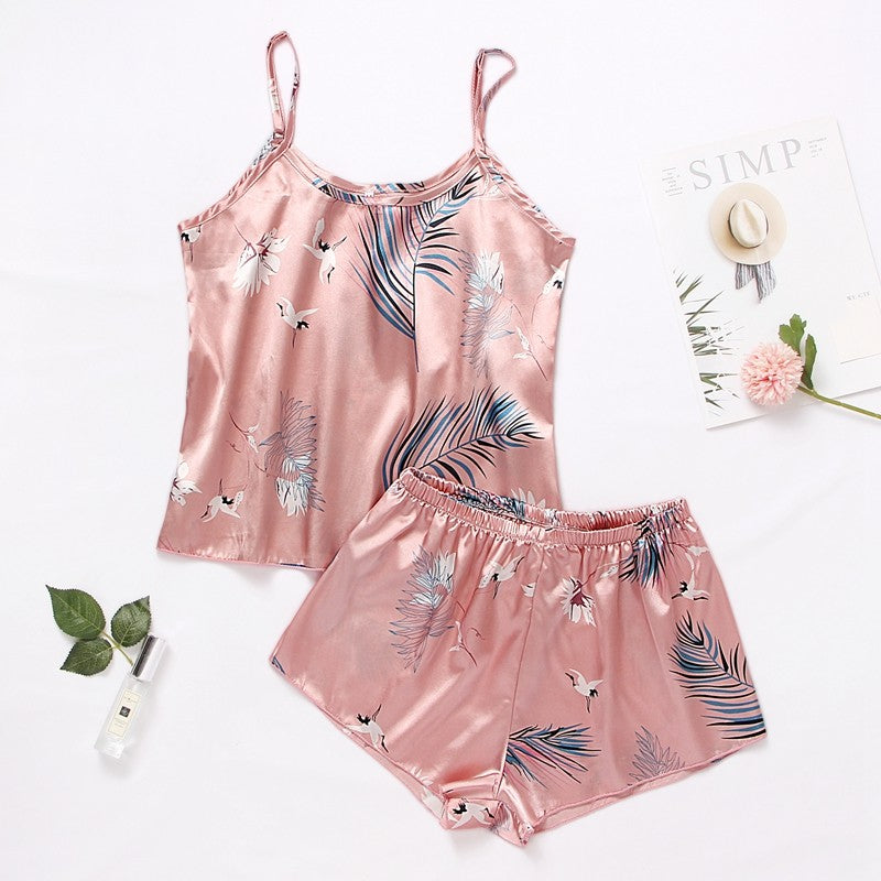 Women's home wear pajamas