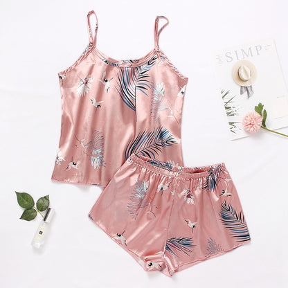 Women's home wear pajamas