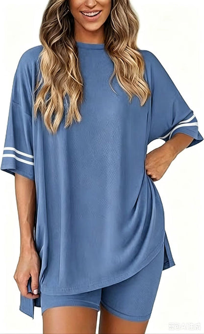 Women's Knitted Short Sleeve T-Shirt and Shorts