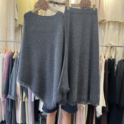 Women’s Knitted Suit