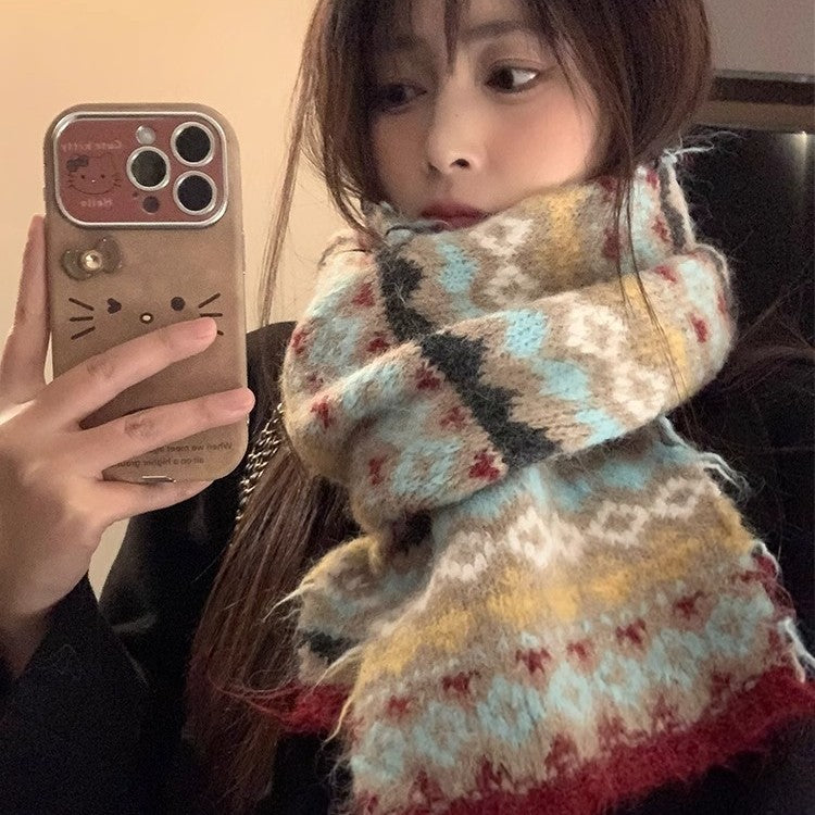 Women's Knitted Wool Scarf