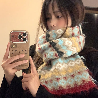 Women's Knitted Wool Scarf