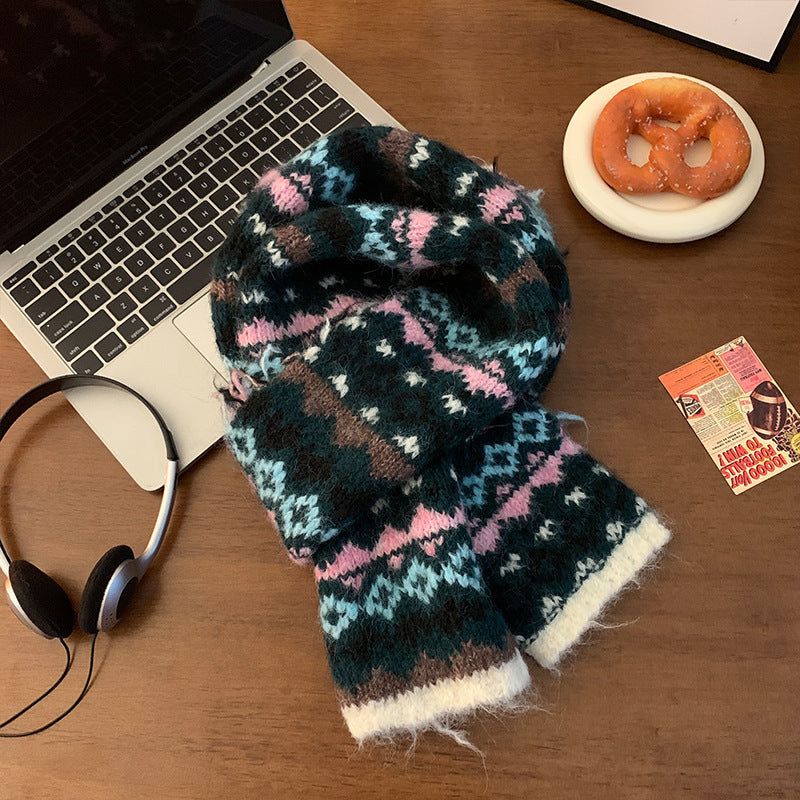 Women's Knitted Wool Scarf
