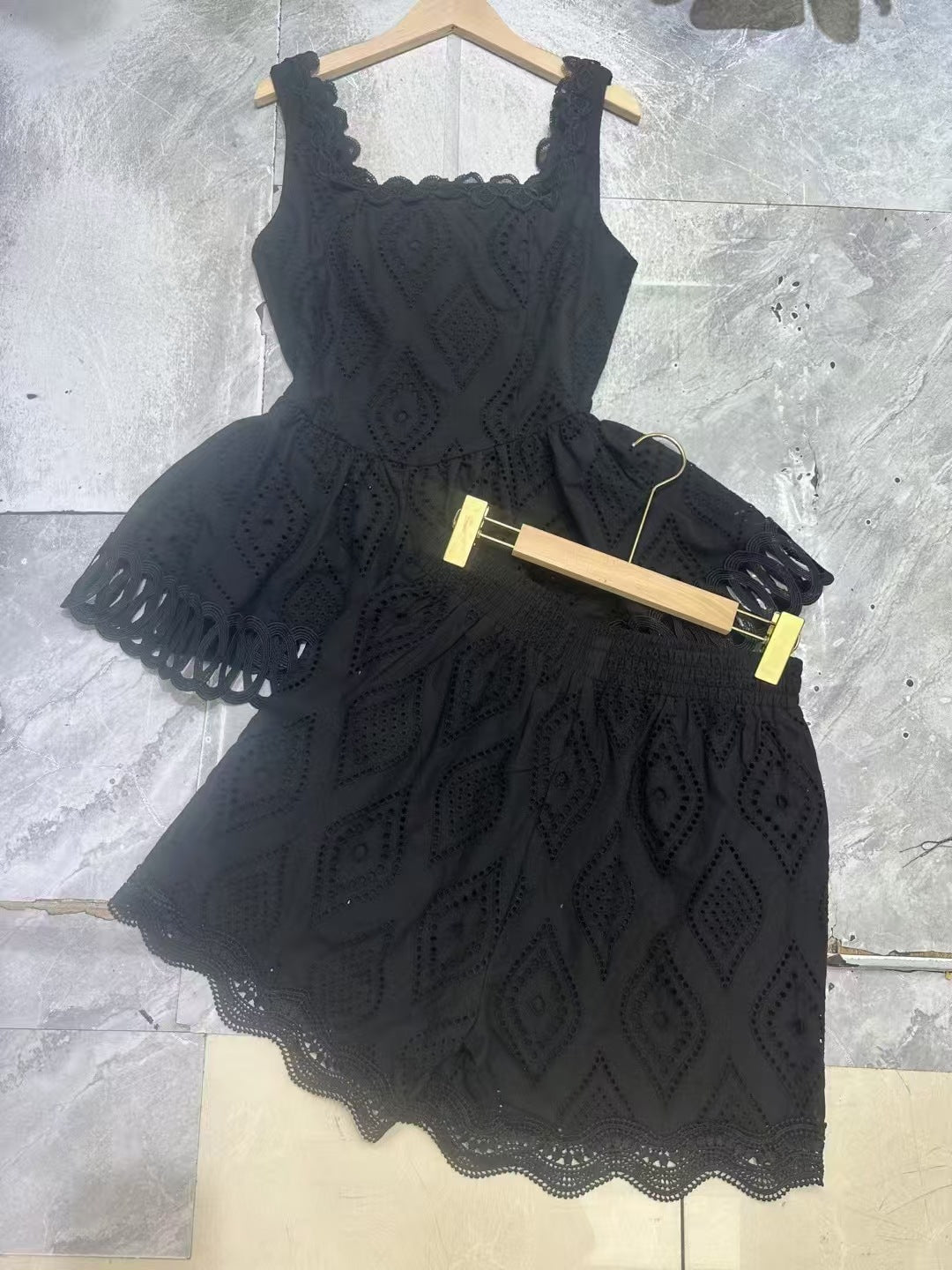 Women's Lace Stitching Square Neck Vest Shorts Set