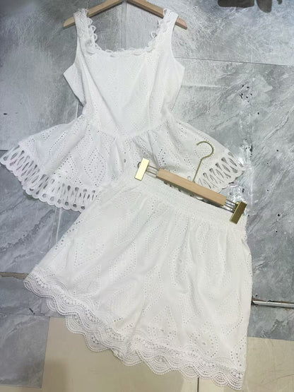Women's Lace Stitching Square Neck Vest Shorts Set