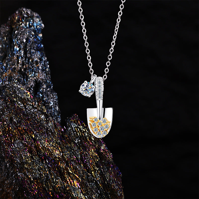 Women's Light Luxury Necklace