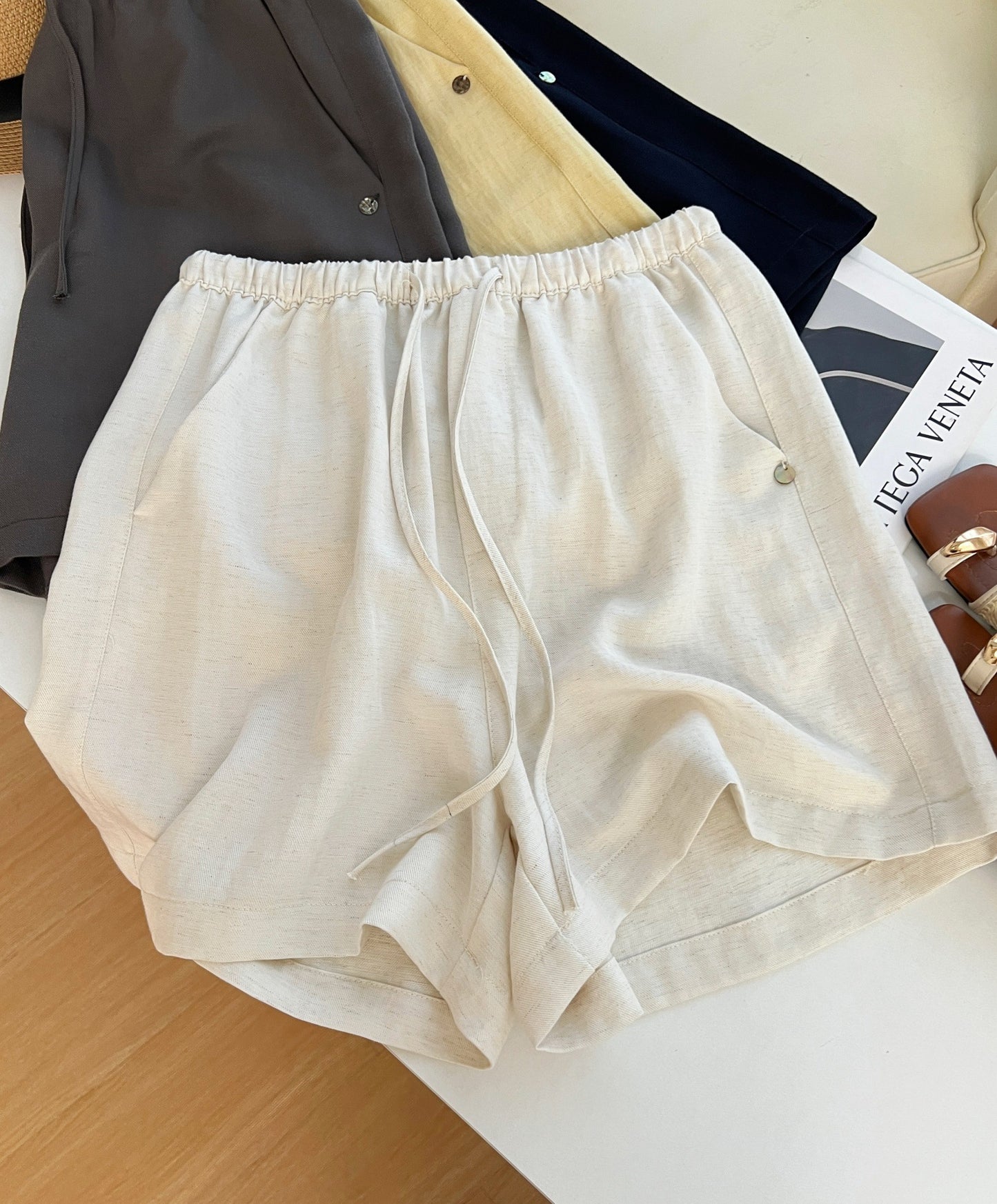 Women's Linen Blend Drawstring Shorts