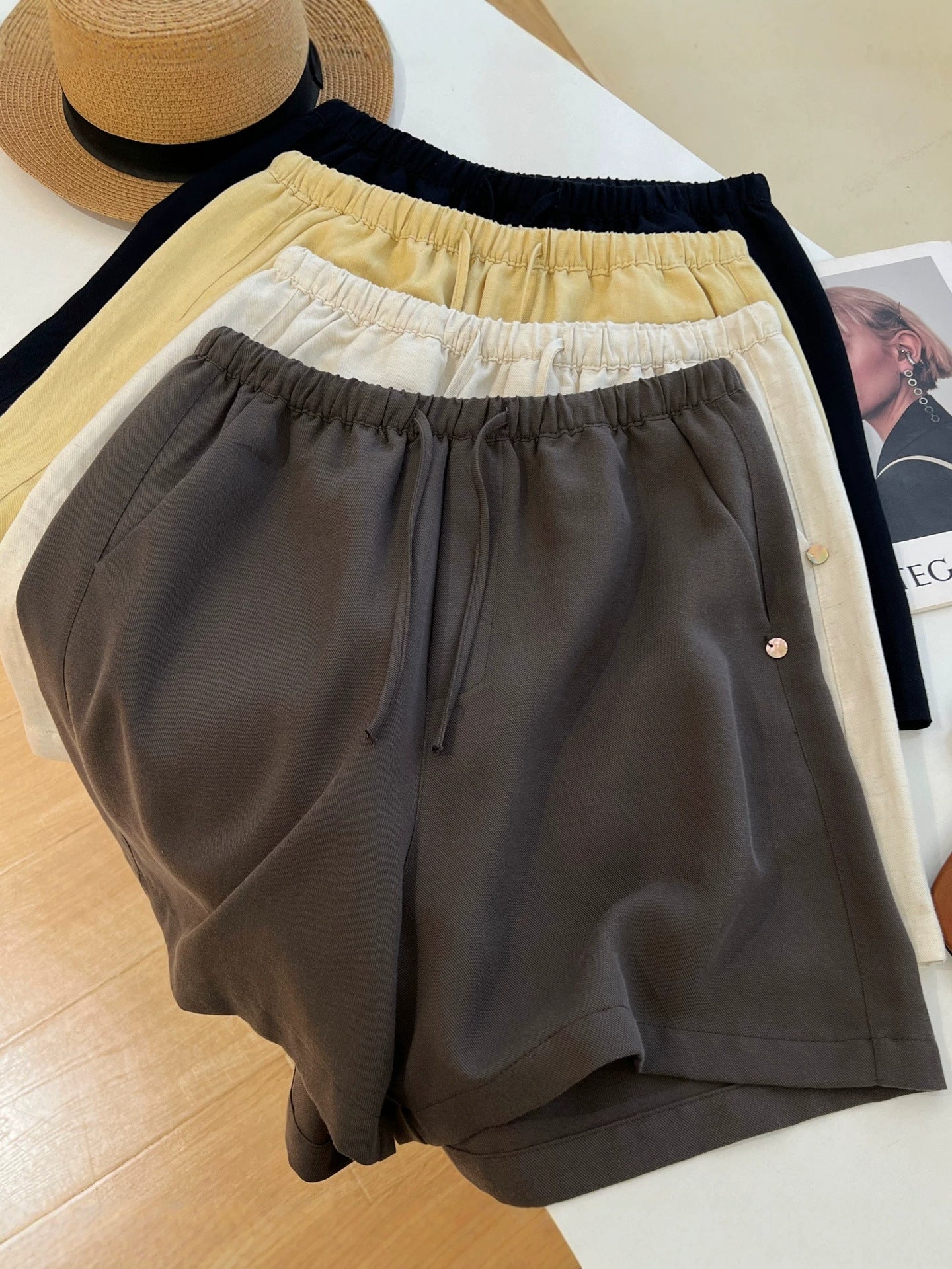 Women's Linen Blend Drawstring Shorts