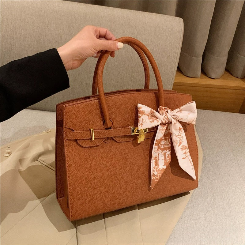 Women's Lock Detail Crossbody Bag with Litchi Pattern