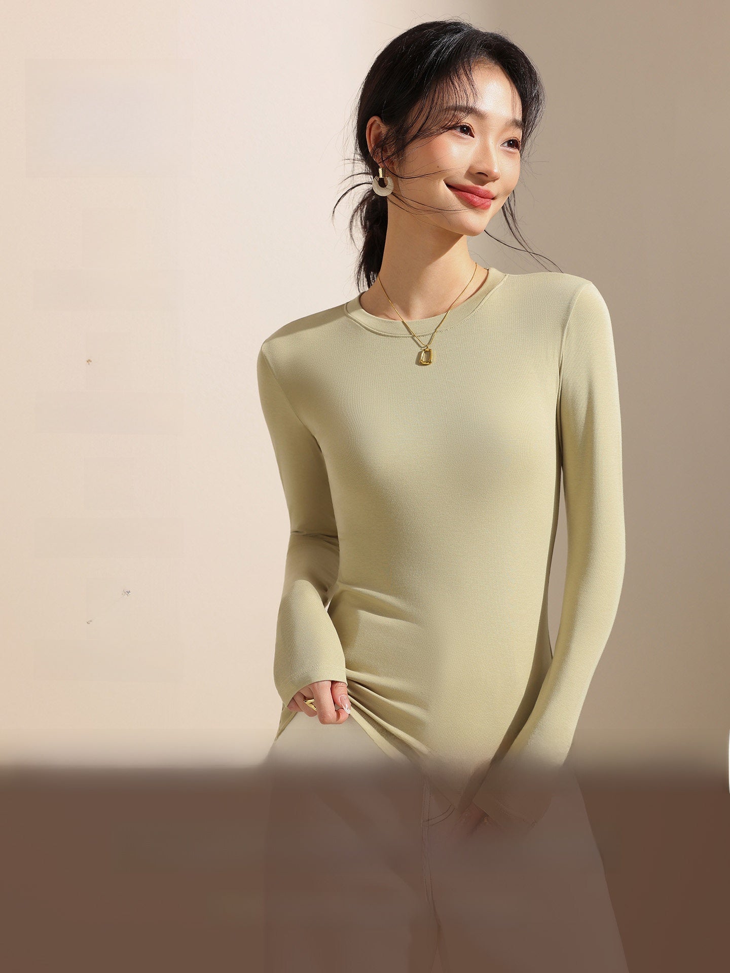 Women's Long Sleeve Knit T-Shirt