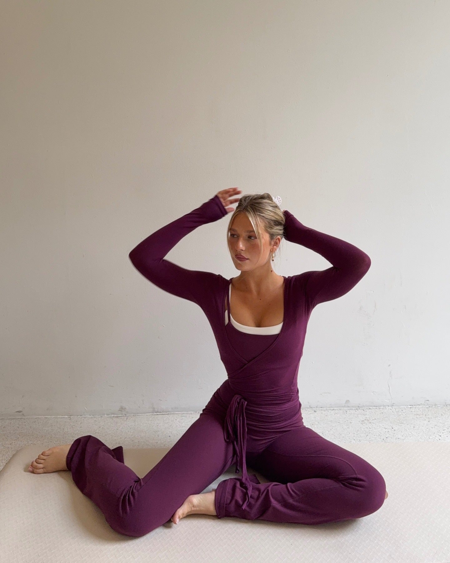 Women's Long Sleeve Strappy Yoga Top for Fitness