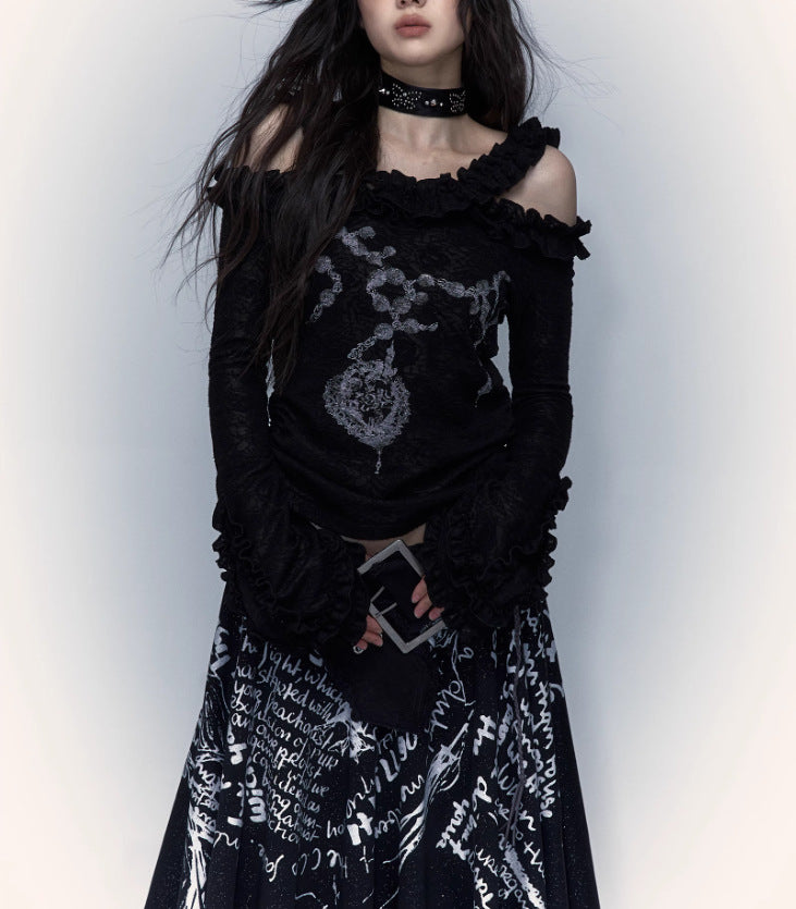 Women's long-sleeved knit top