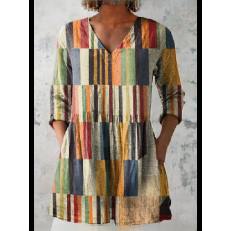 Women's Loose Fit V-Neck Digital Print Short Sleeve Shirt