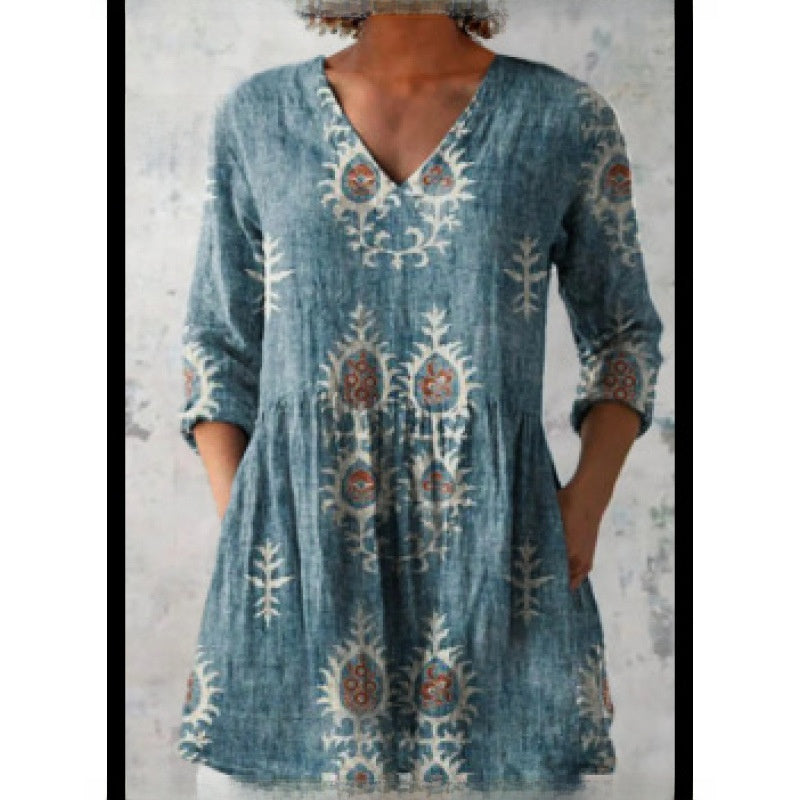 Women's Loose Fit V-Neck Digital Print Short Sleeve Shirt