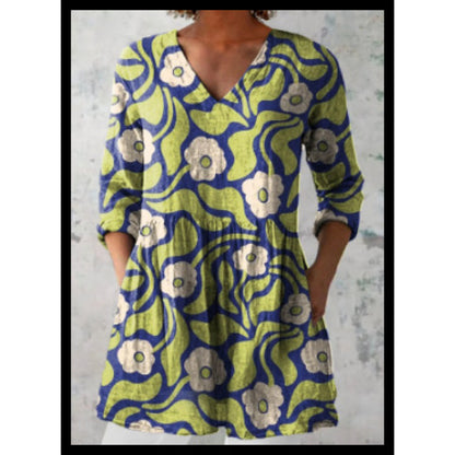 Women's Loose Fit V-Neck Digital Print Short Sleeve Shirt