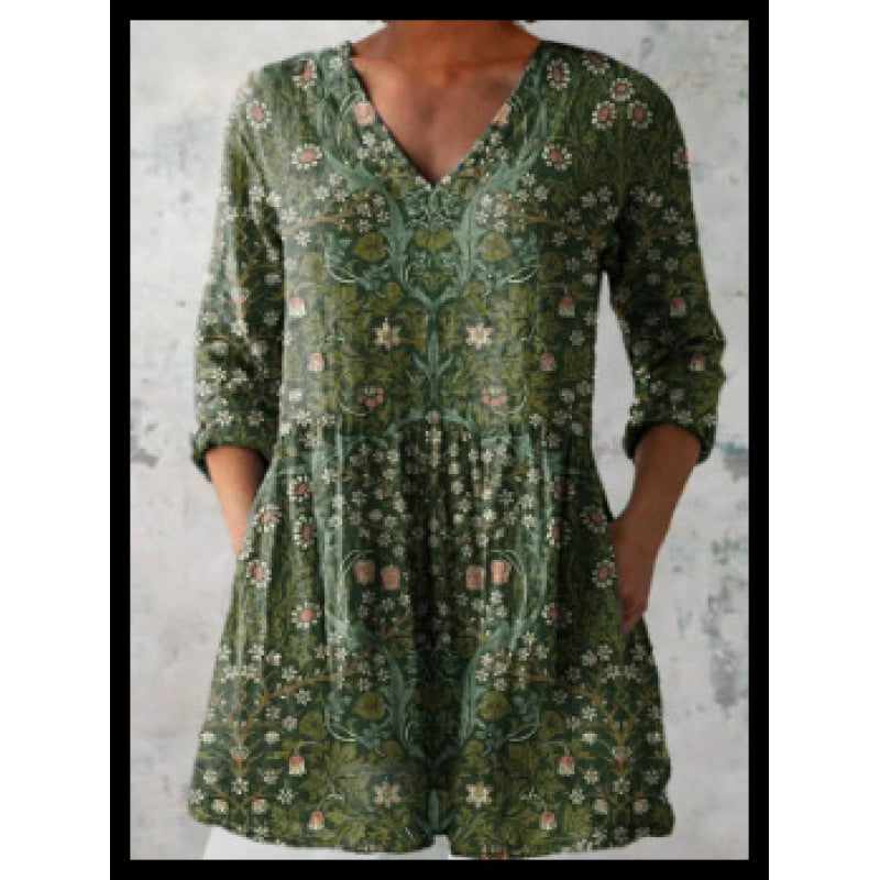 Women's Loose Fit V-Neck Digital Print Short Sleeve Shirt
