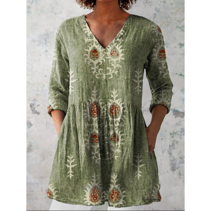 Women's Loose Fit V-Neck Digital Print Short Sleeve Shirt