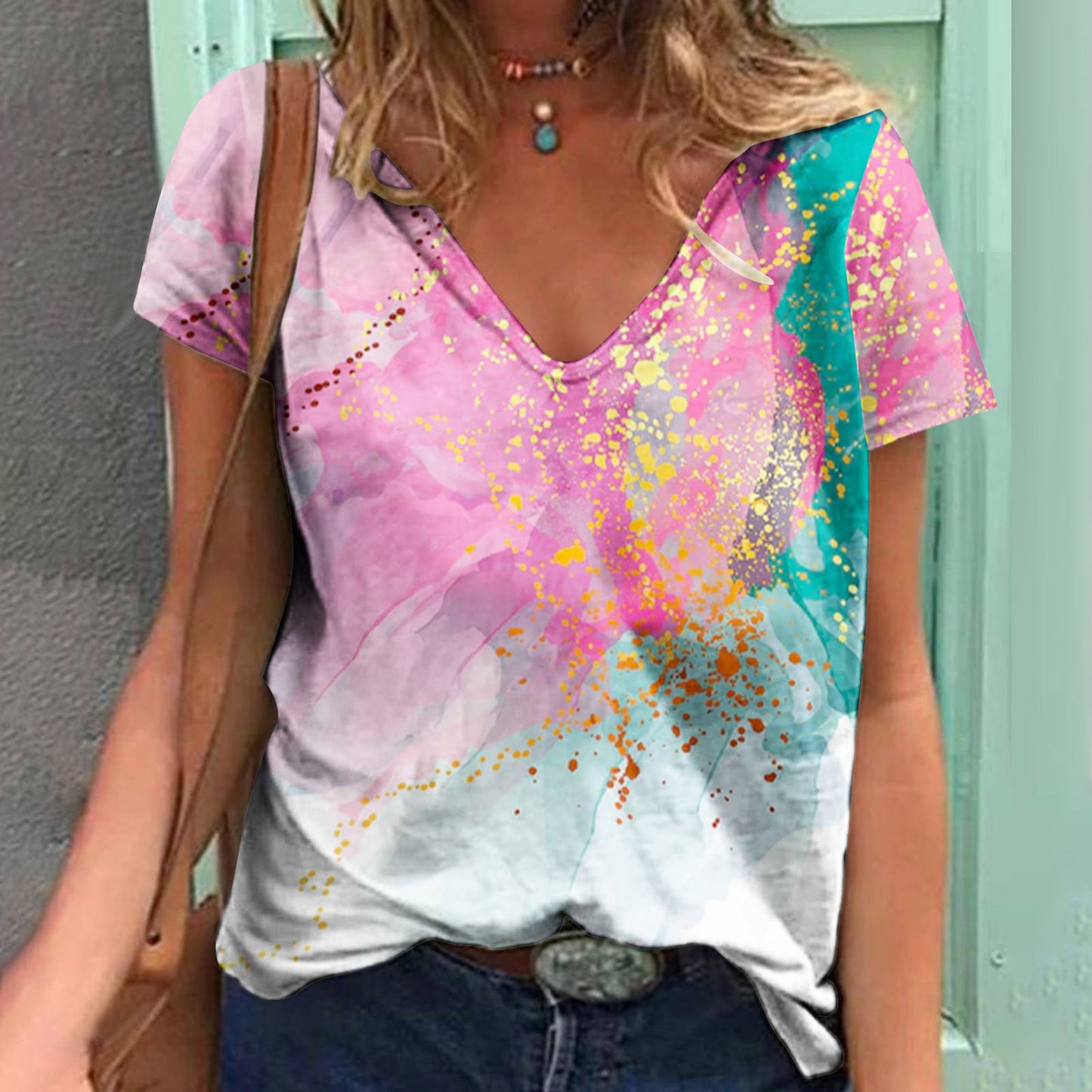 Women's Loose V-neck Floral Print T-shirt