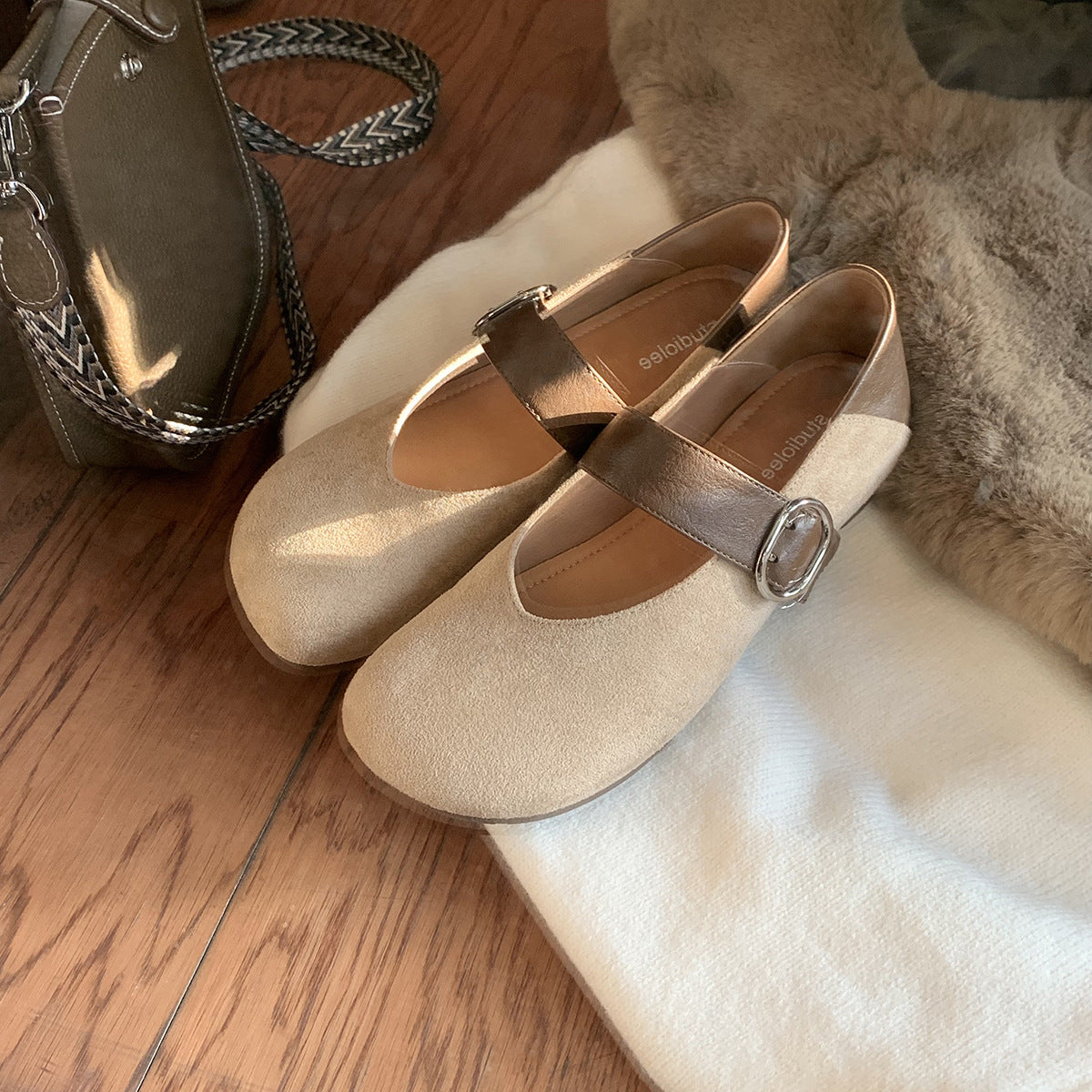 Women's Mary Jane Flat Shoes Sheepskin Buckle Comfort