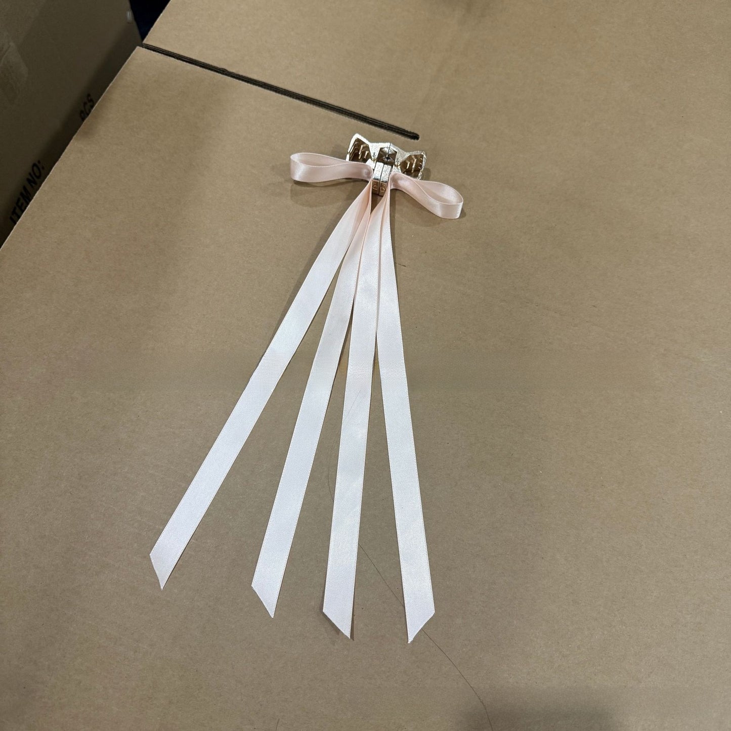 Women's Metal Bow Magnetic Hair Clip