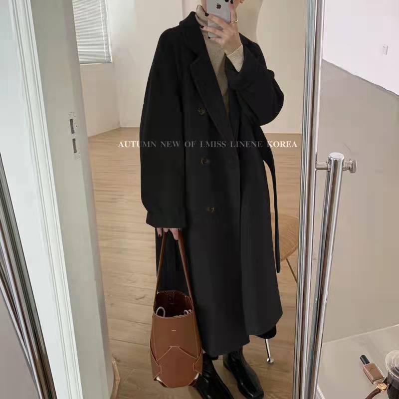 Women's mid-length woolen coat