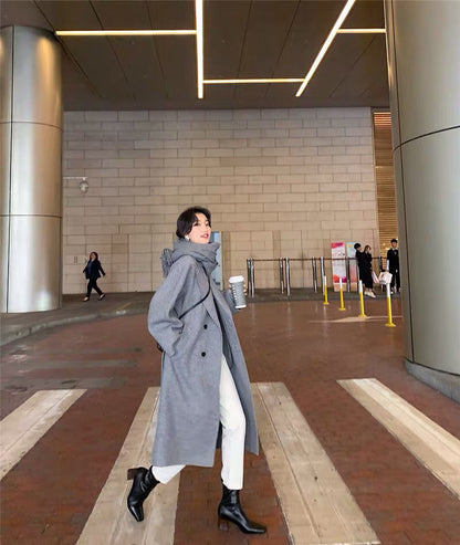 Women's mid-length woolen coat
