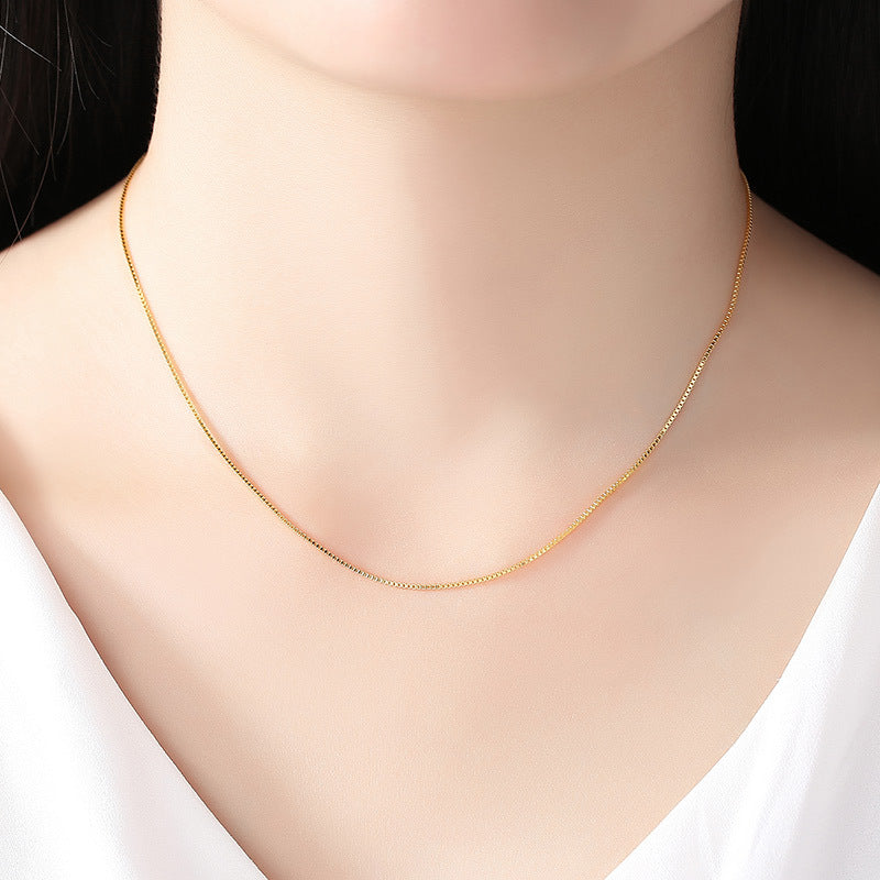 Women's necklace
