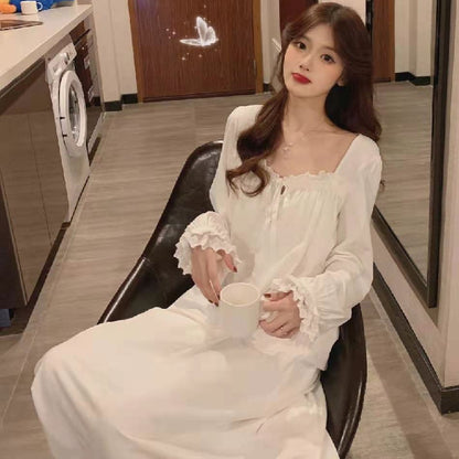 Women's Nightgown