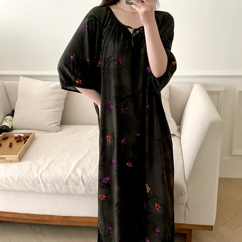 Women's nightgown