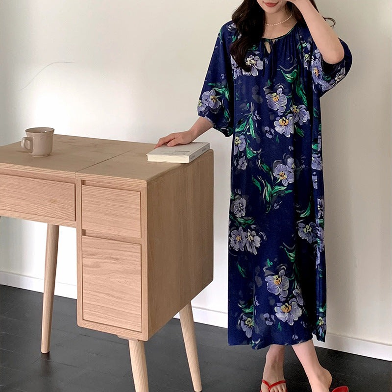 Women's nightgown