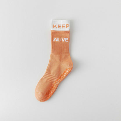 Women's Non-Slip Yoga Socks Mid-Calf Breathable Fitness Socks