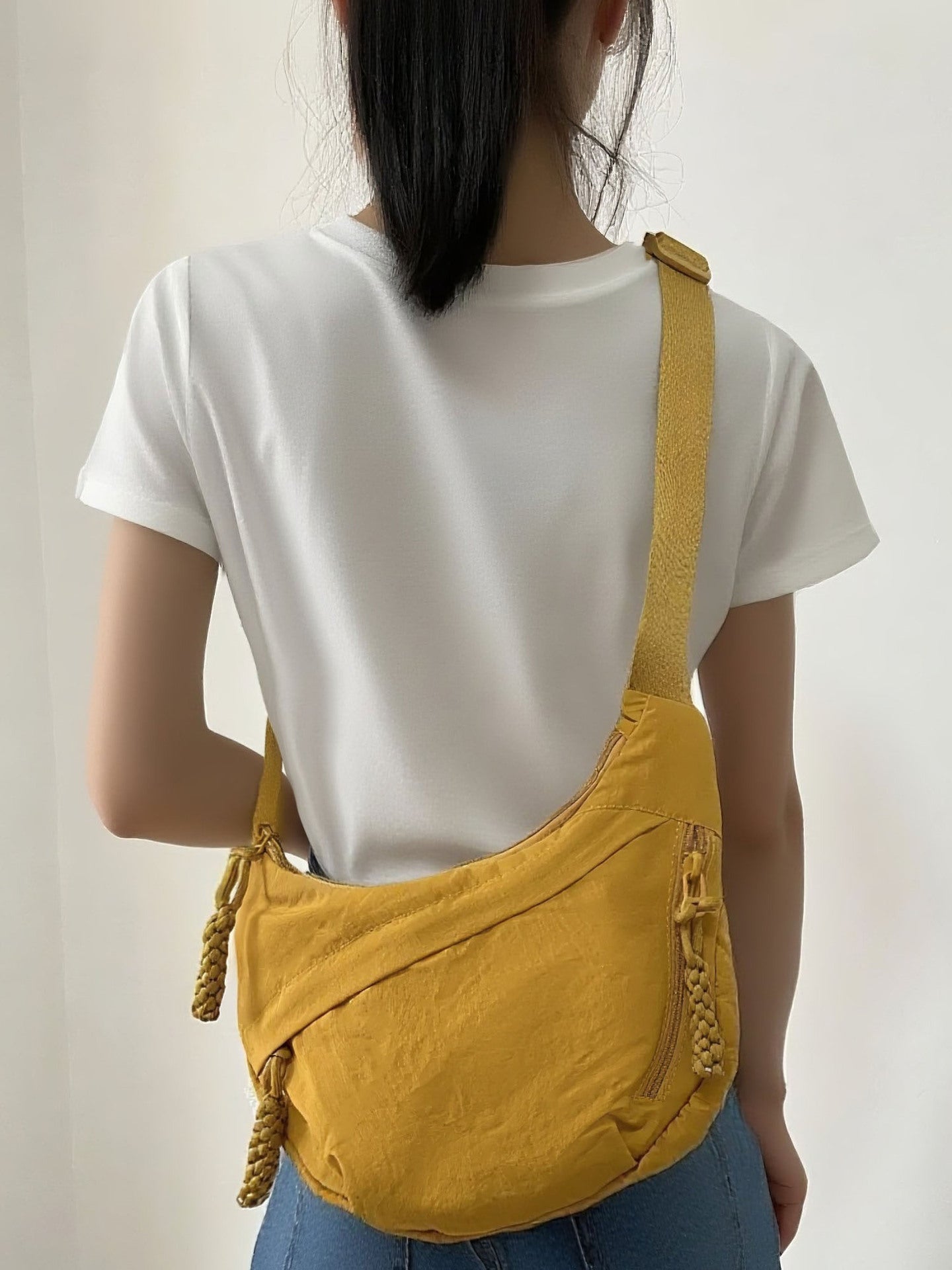 Women's Nylon Crossbody Dumpling Bag Large Capacity Travel Shoulder Bag